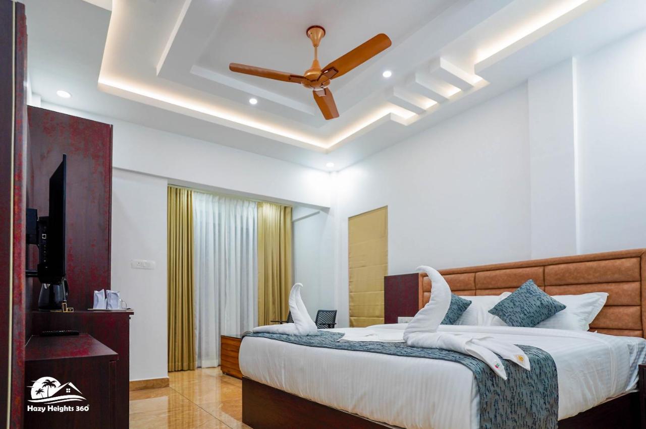 Hazy Heights 360 Hotel Мунар Екстериор снимка